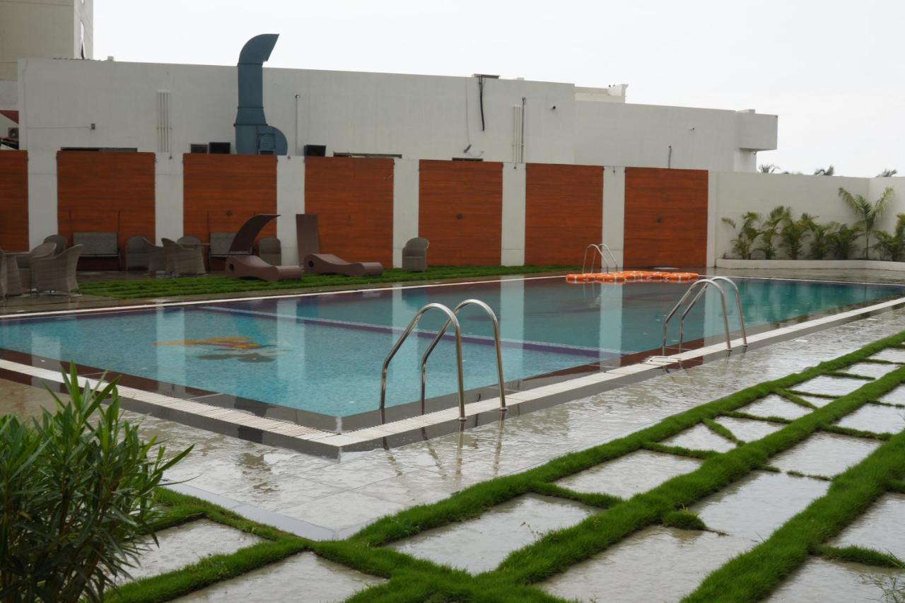 Regenta Central Somnath, Bhalpara Екстериор снимка