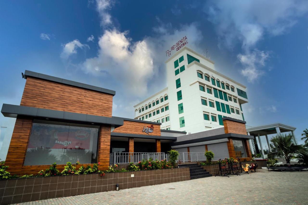 Regenta Central Somnath, Bhalpara Екстериор снимка