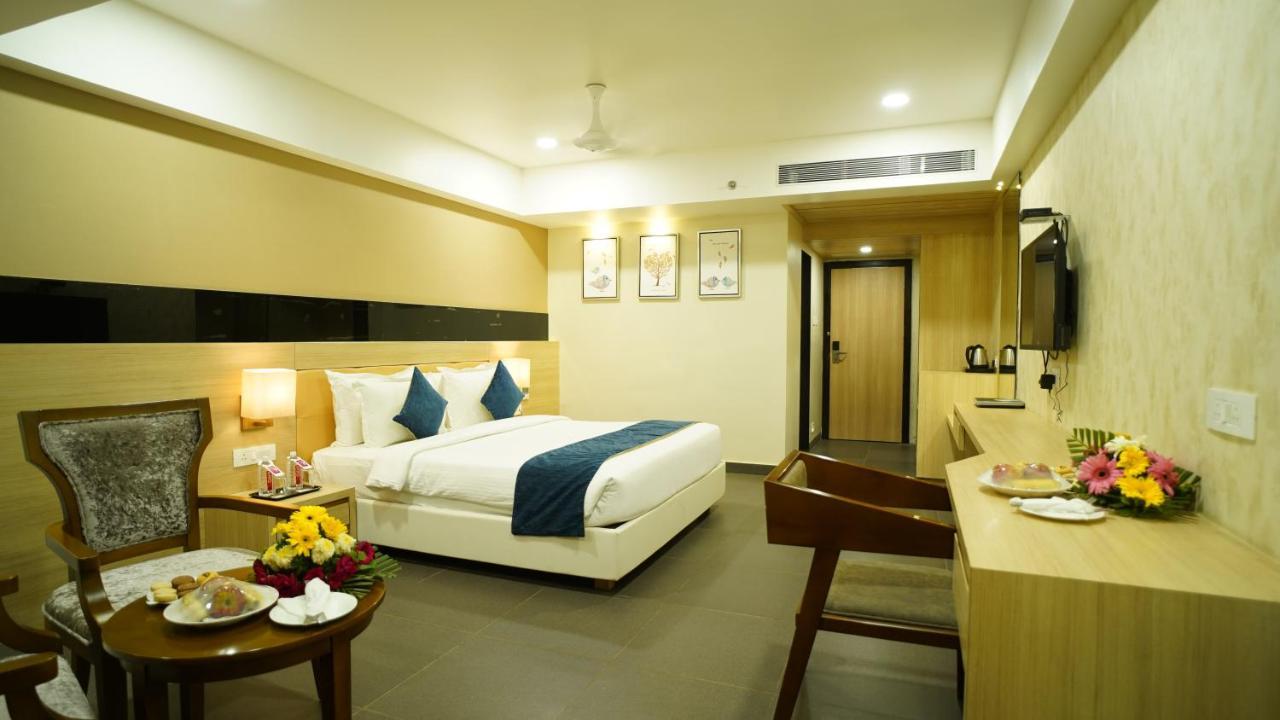 Regenta Central Somnath, Bhalpara Екстериор снимка